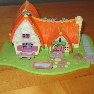 Bluebird Polly Polly Pocket Disney Snow White Cottage Playset 1995 with Witch